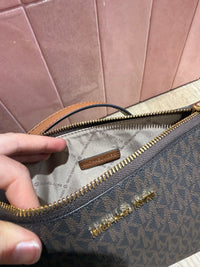 Sac Michael Kors marron bandoulière 05/06