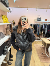 Veste moncler T.XS taille grand (36/38) 19/10