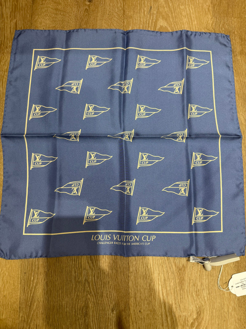 Louis Vuitton Foulard bleu chic 03/09