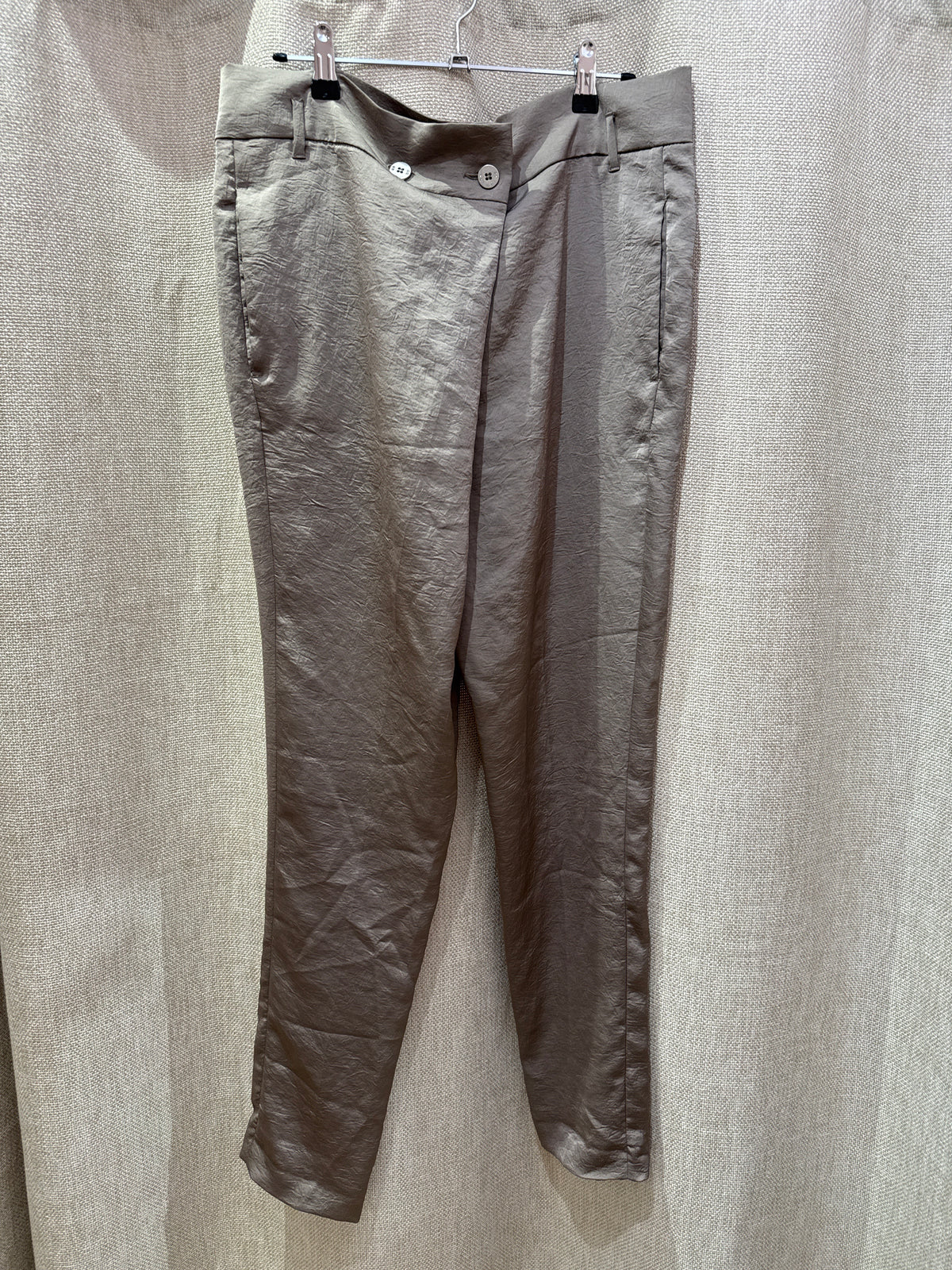 Pantalon beige IUJO T.38