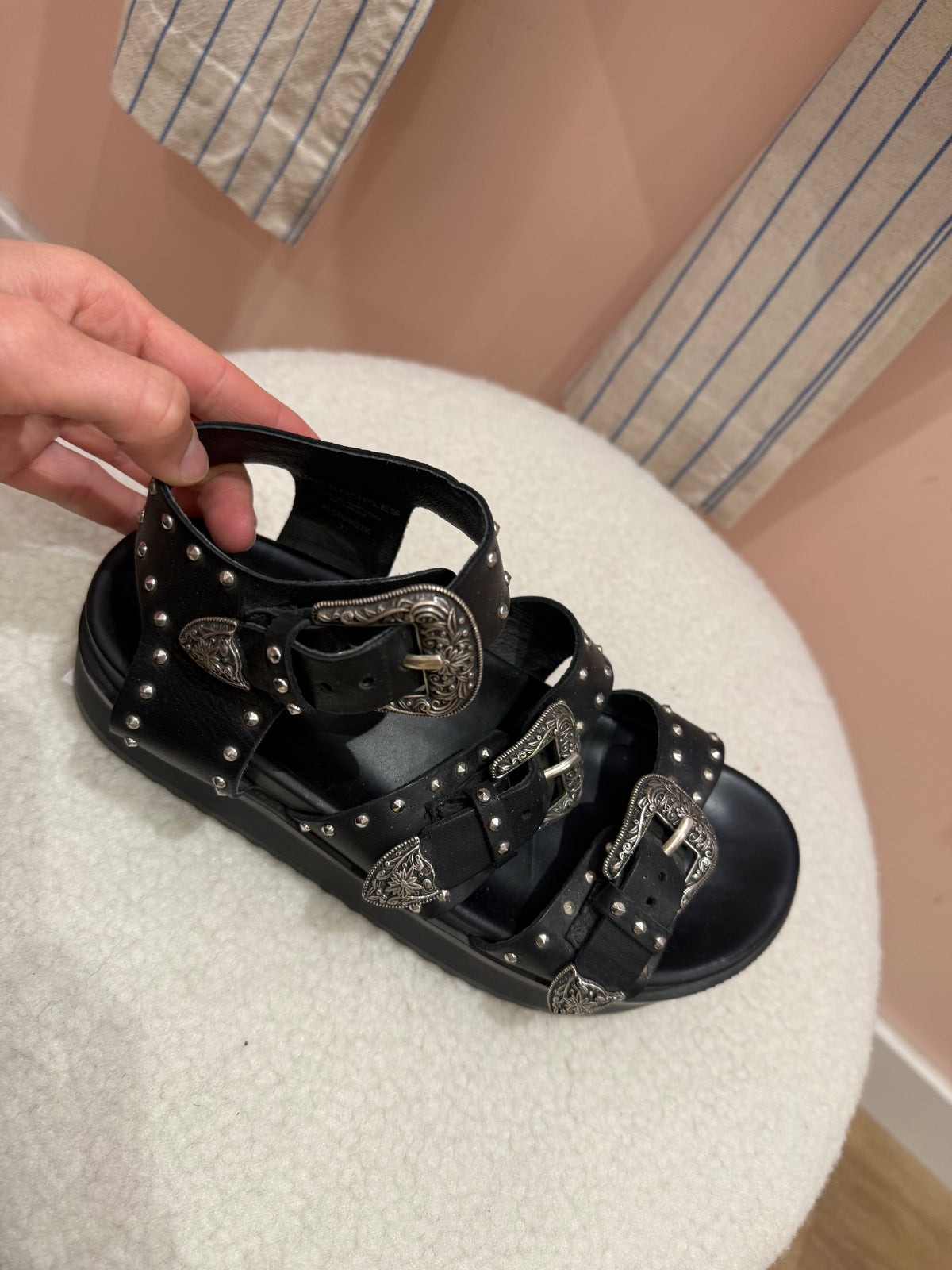 Sandales The Kooples noires T.37