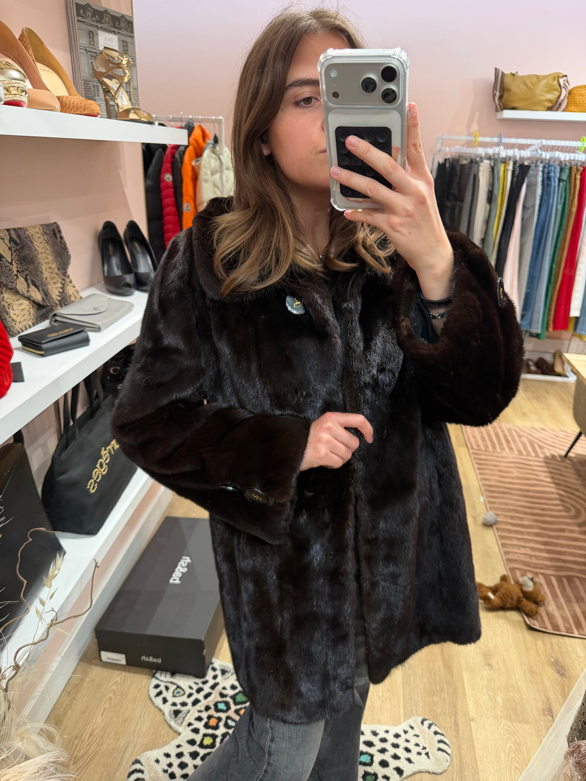 Manteau en fourrure de vison marron T.38/40 18/08