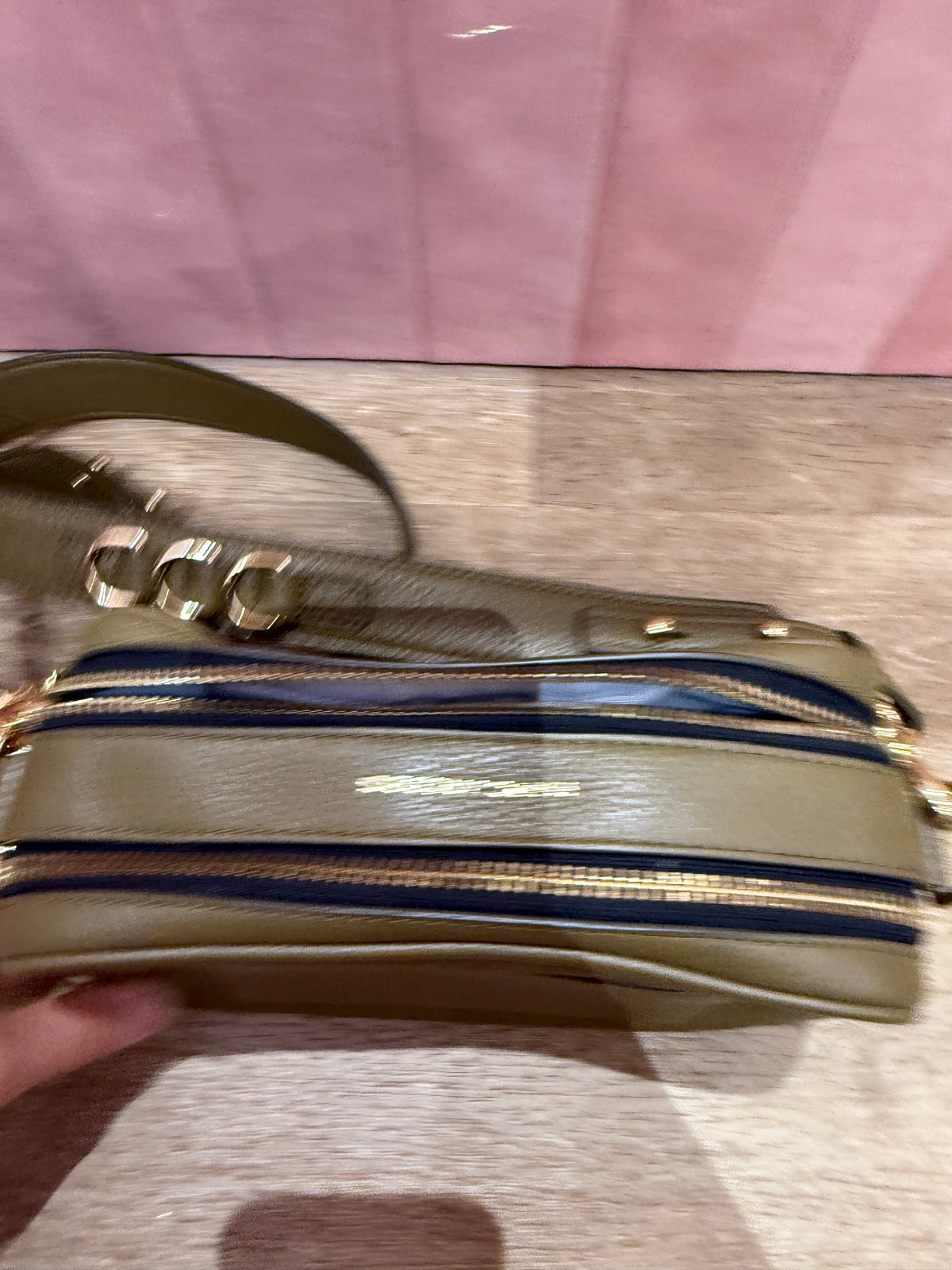 Sac Marc Jacob en cuir kaki 24/07