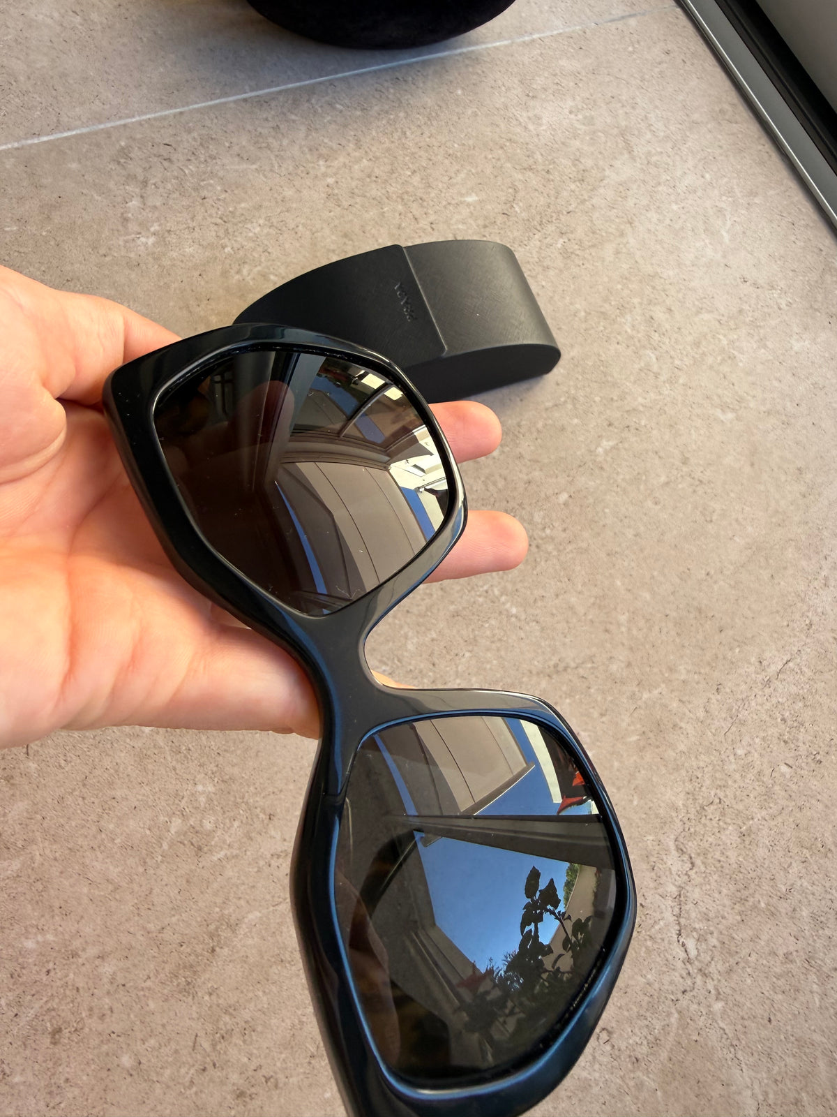 Lunettes Prada état neuf 25/07