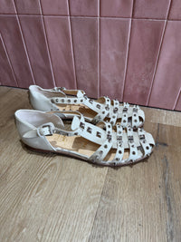 Louboutin sandales 40
