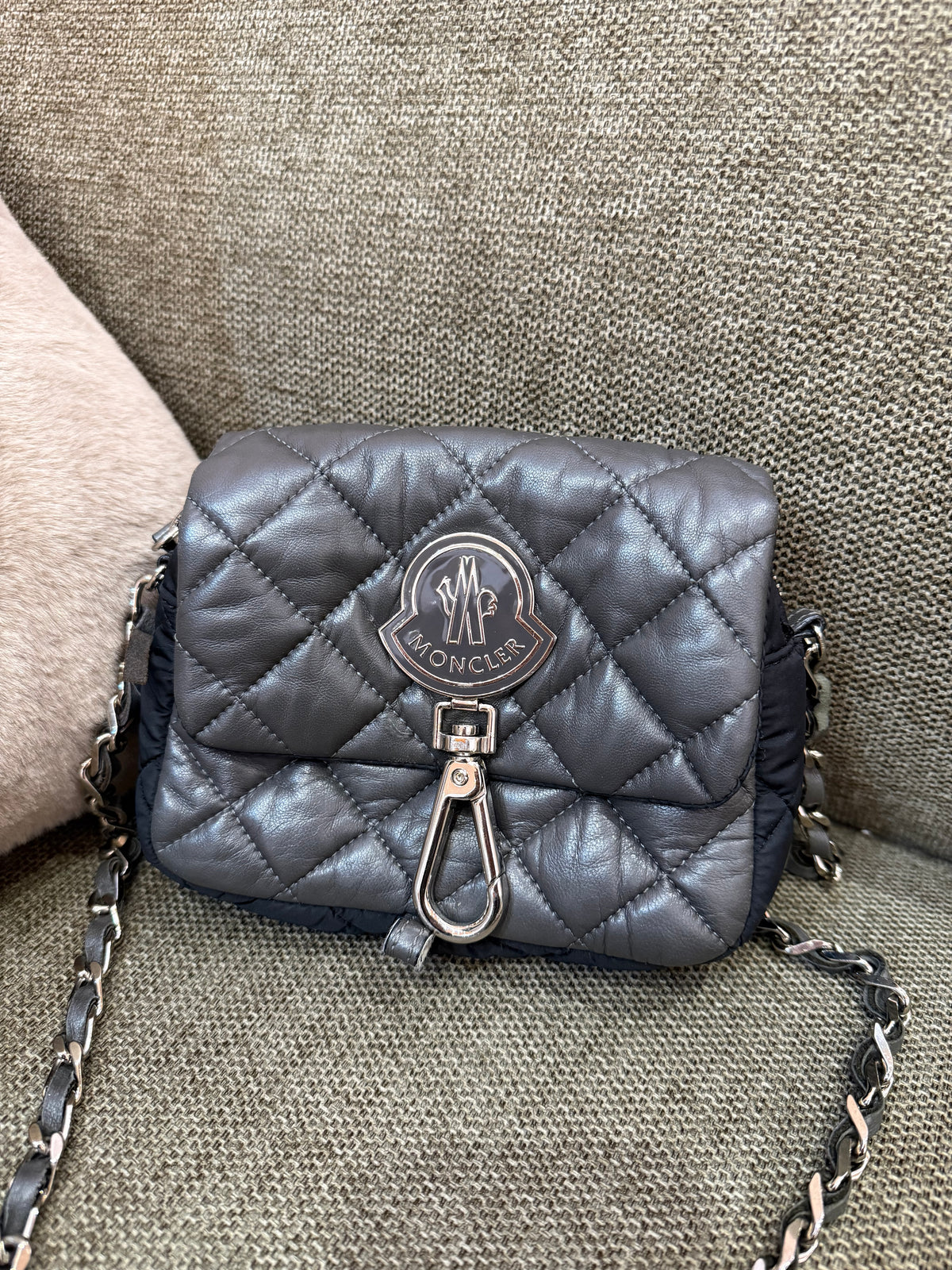 Sac Moncler gris cuir TU