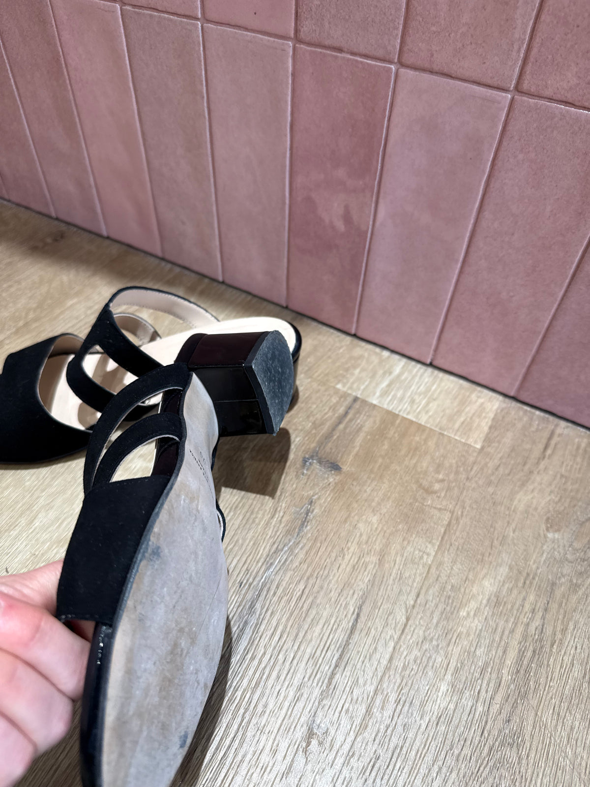 Mules noires talons vernis T.37