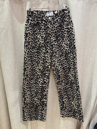 Jean only léopard  T.36