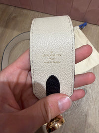 Bandoulière Louis Vuitton — 102 cm — vendue seule 15/10