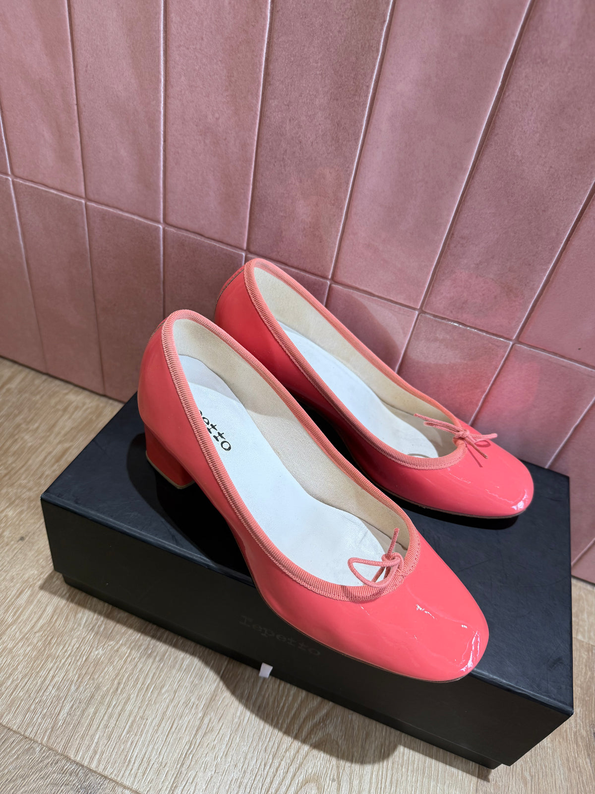 Ballerines rose vernis Repetto t.38 07/06