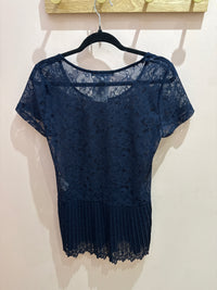 Robe bleu marine dentelle T.40