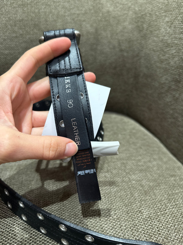Ceinture en cuir ikks t.90 très bon état