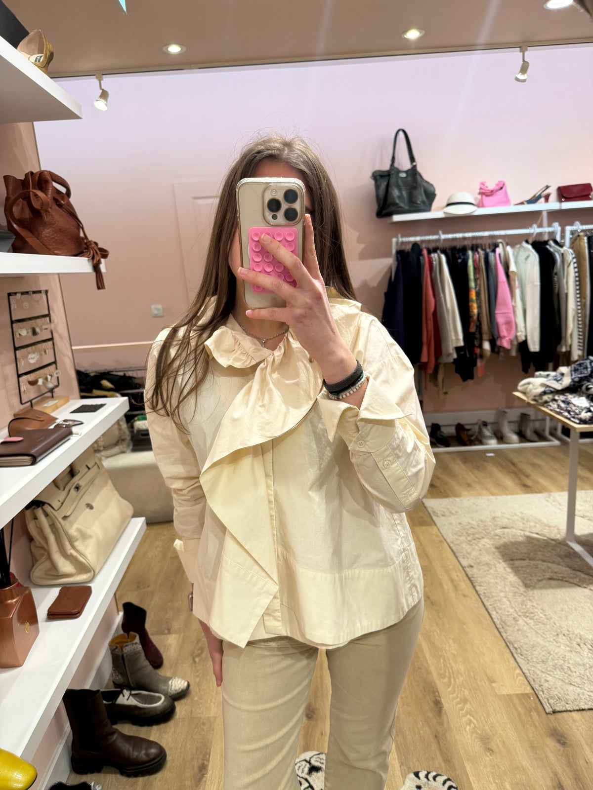 Chemise Psophia beige à volants T.M