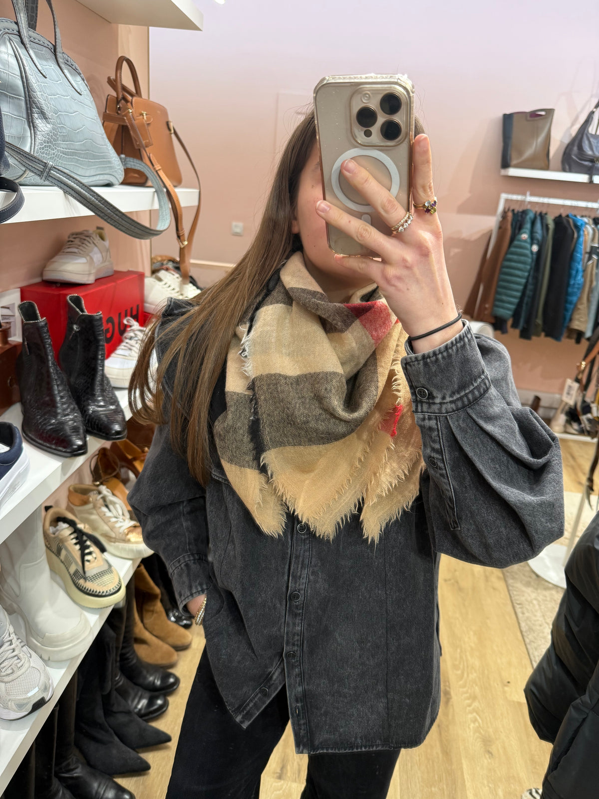 écharpe beige en laine burberry