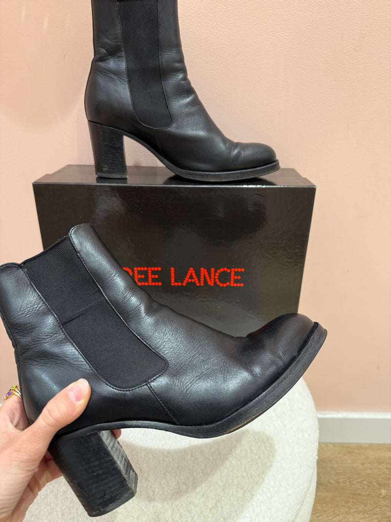 Bottines noires à talons Free Lance 38.5