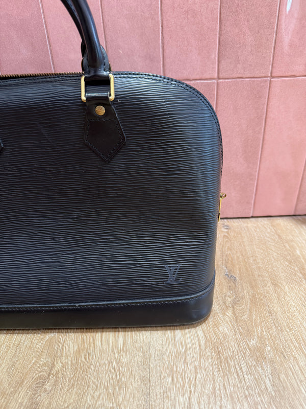 Louis Vuitton Sac Alma cuir Épi noir MM 23/06