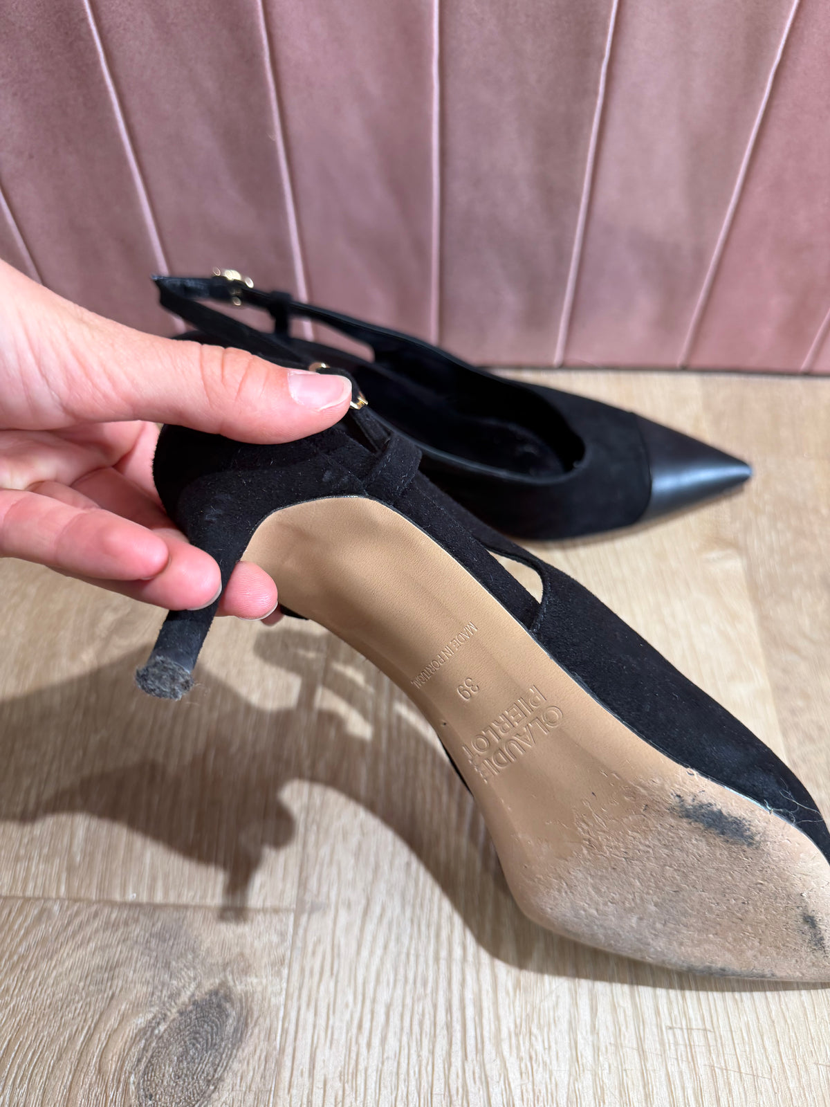 Escarpins noirs en daim T.39 Claudie Pierlot 01/09