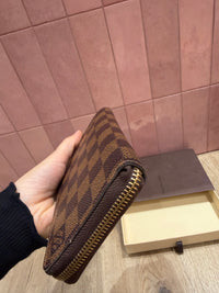Louis Vuitton portefeuille Zippy compact 09/10