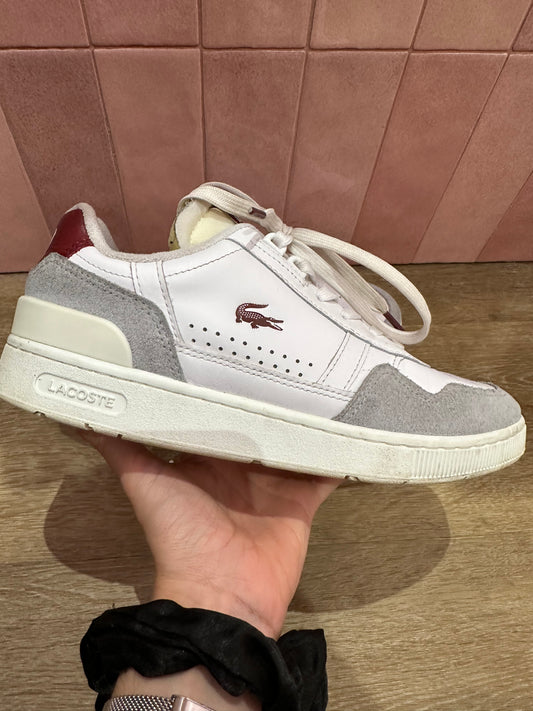 Baskets Lacoste T.39,5