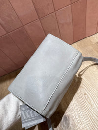 Sac gris en cuir nat & nin