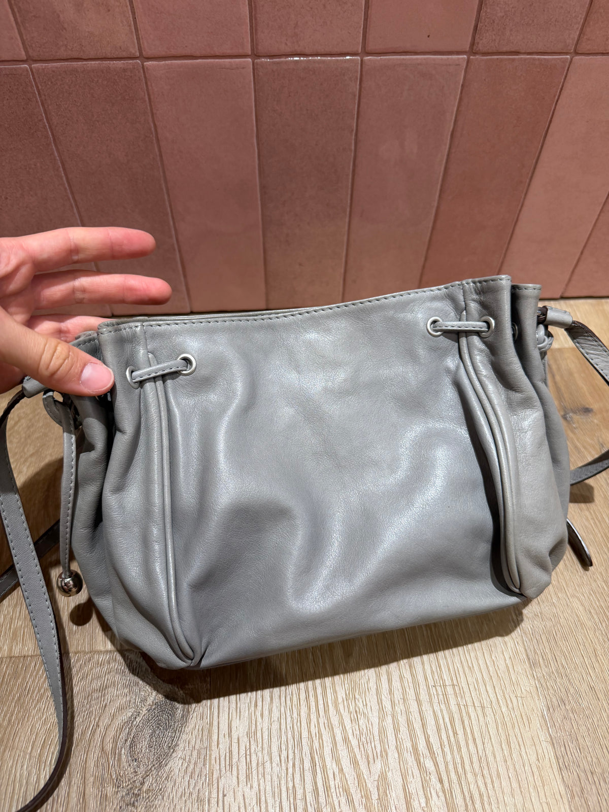 Gérard Darel petit sac gris 02/09