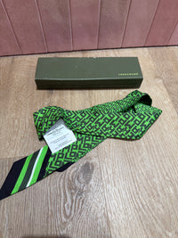 Foulard Longchamp vert fluo soie