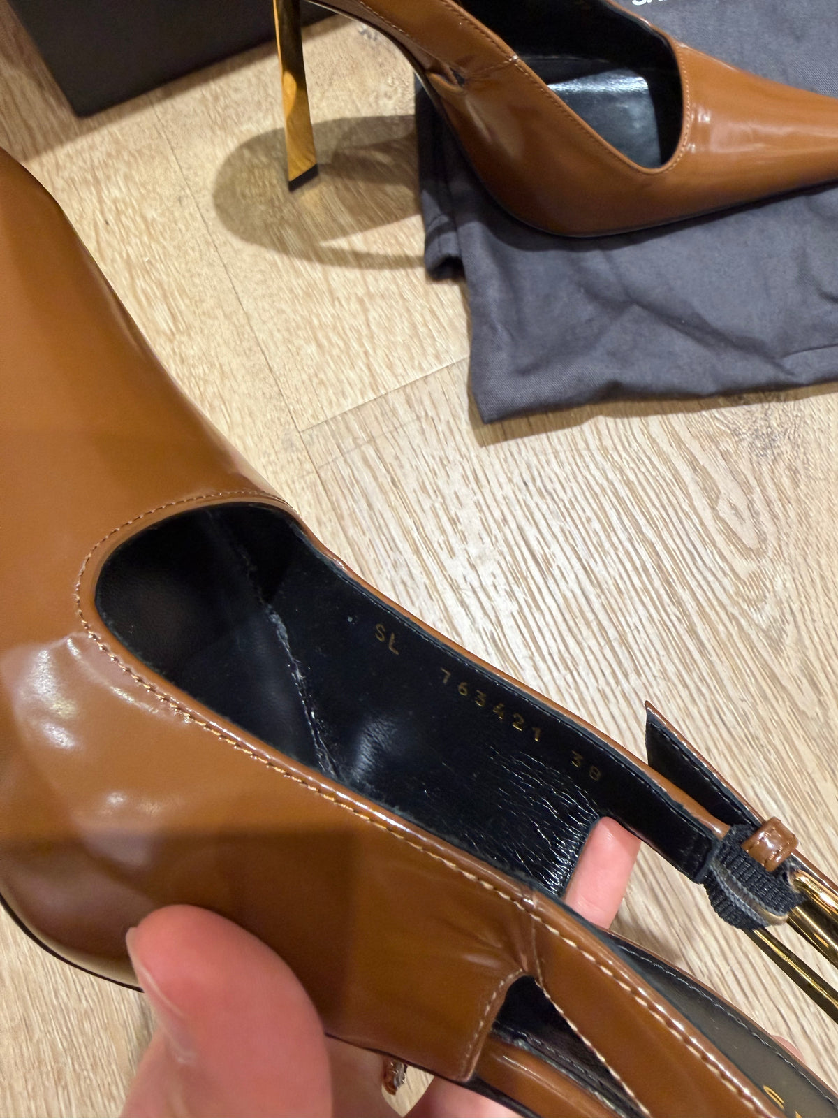 Escarpins saint Laurent T.38 29/09