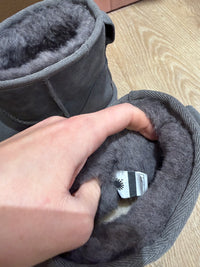 Bottines Ugg grises T.38