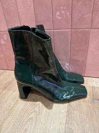 Bottines vertes à talon Zara T.36