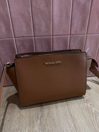 Sac marron Michael Kors 08/09
