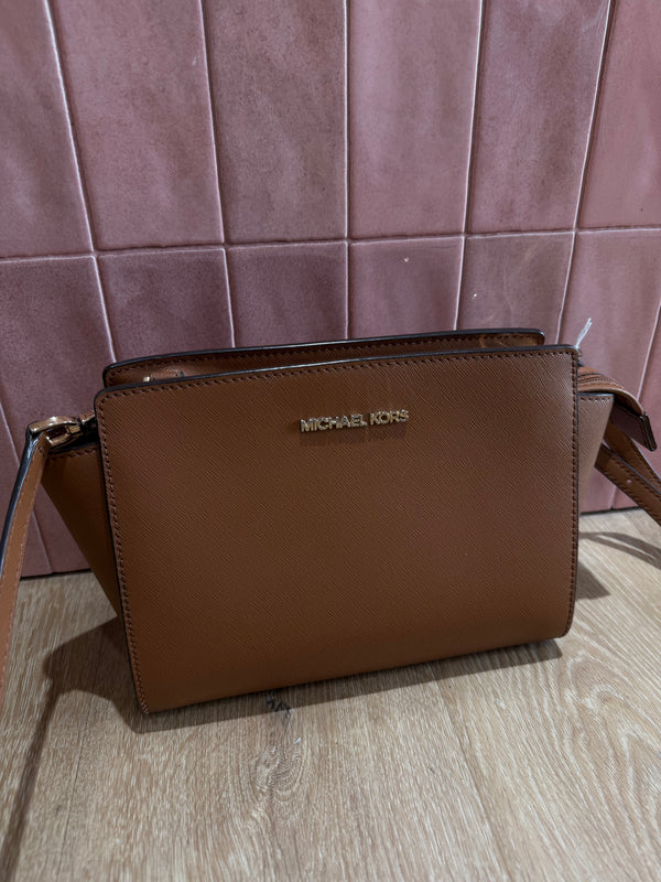 Sac marron Michael Kors 10/09