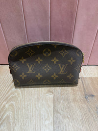 Pochette Louis Vuitton monogramme