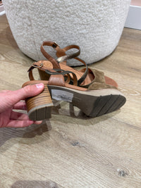 Sandales kaki et marron Mamzelle T.37
