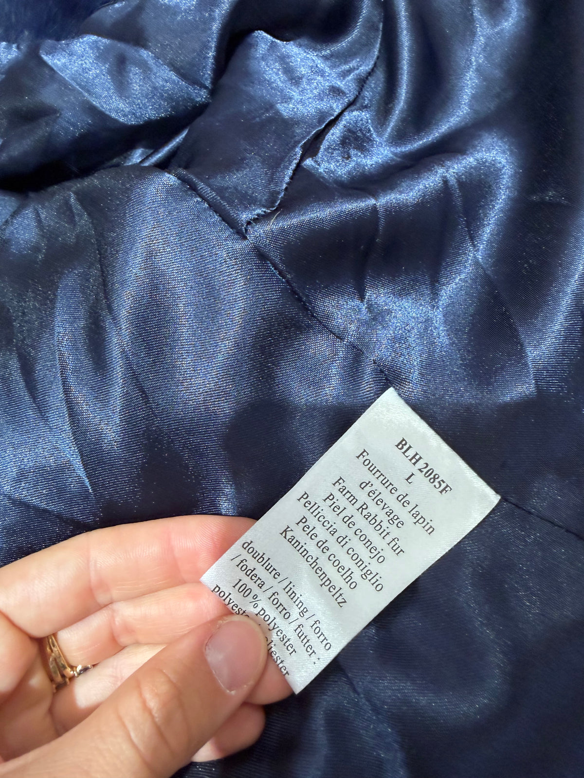 Veste courte en fourrure de lapin - T.S 04/09