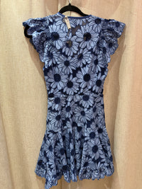 Sandro - Robe bleue manches courtes, fleurs bleues brodées - T.34 03/09