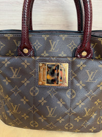 Sac Louis Vuitton en python et cuir d’autruche 15/08