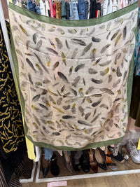 Foulard plume Hermès 23/06