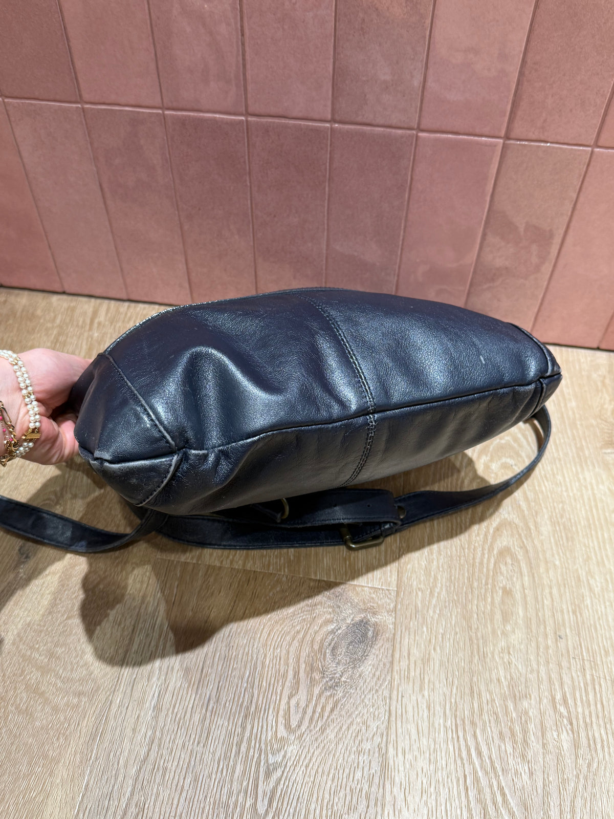 Sac bleu marine cuir Gérard Darel