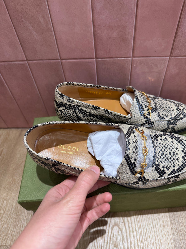 Mocassins Gucci T.37 10/06