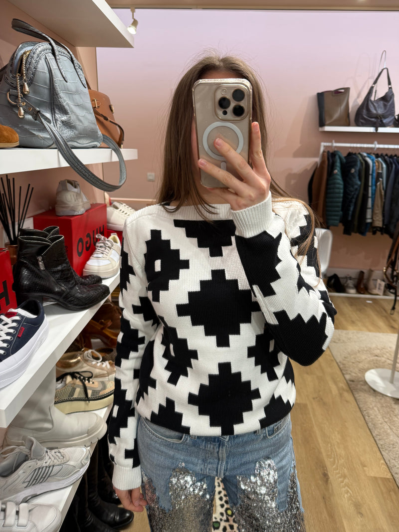 Pull carré noir & blanc Max Mara T.M