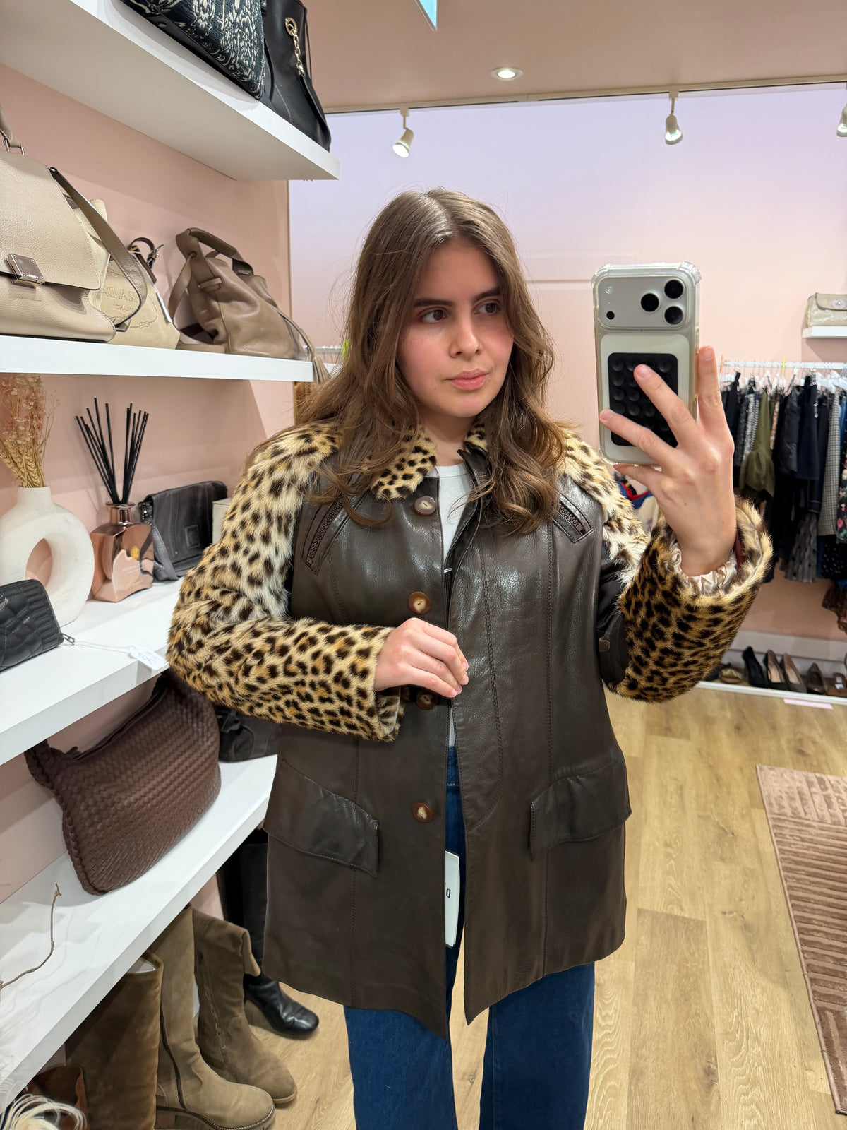 Veste en cuir vintage taille 36 fourrure 11/10