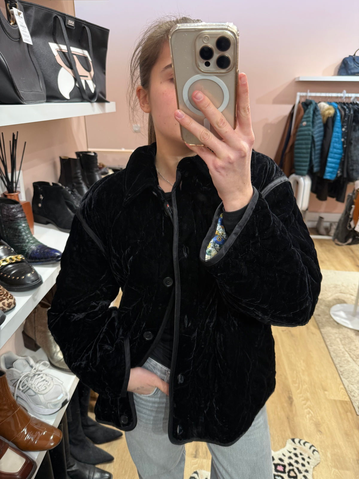 Veste courte velours noir réversible Sandro T.M