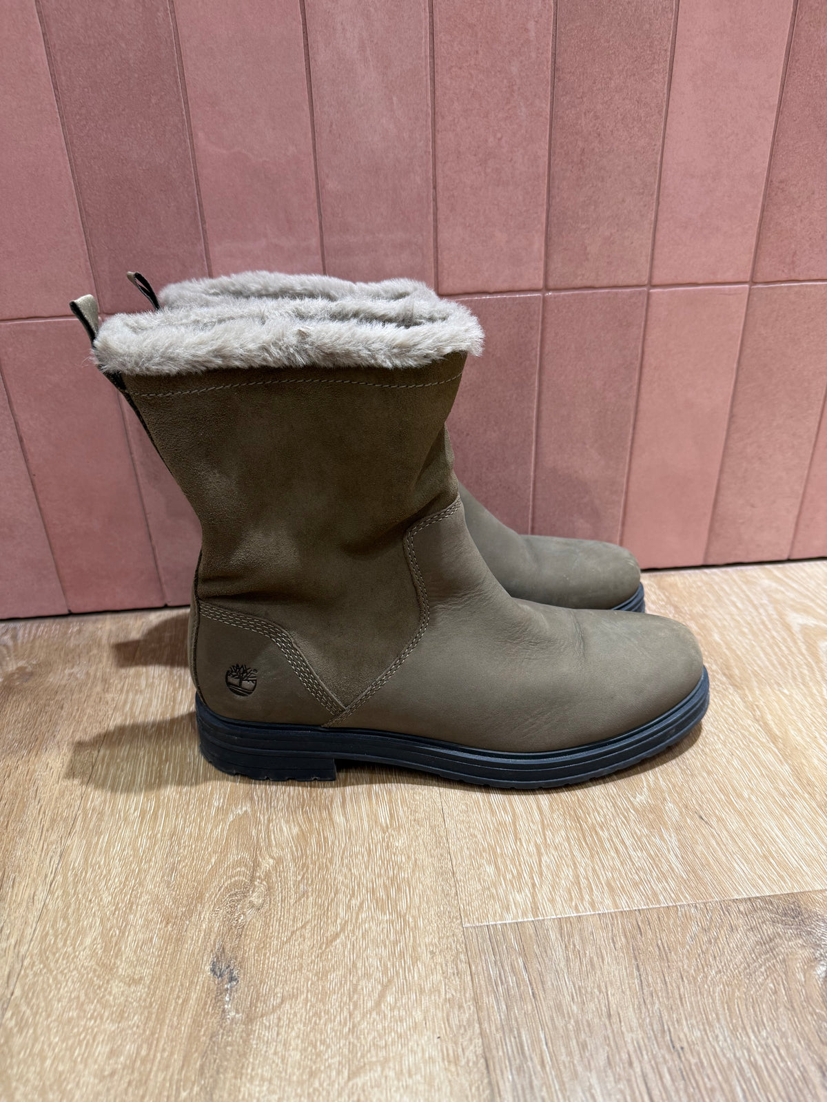 Bottine TIMBERLAND T.39 cuir