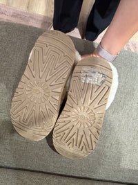 Sabots Ugg T.39 30/09