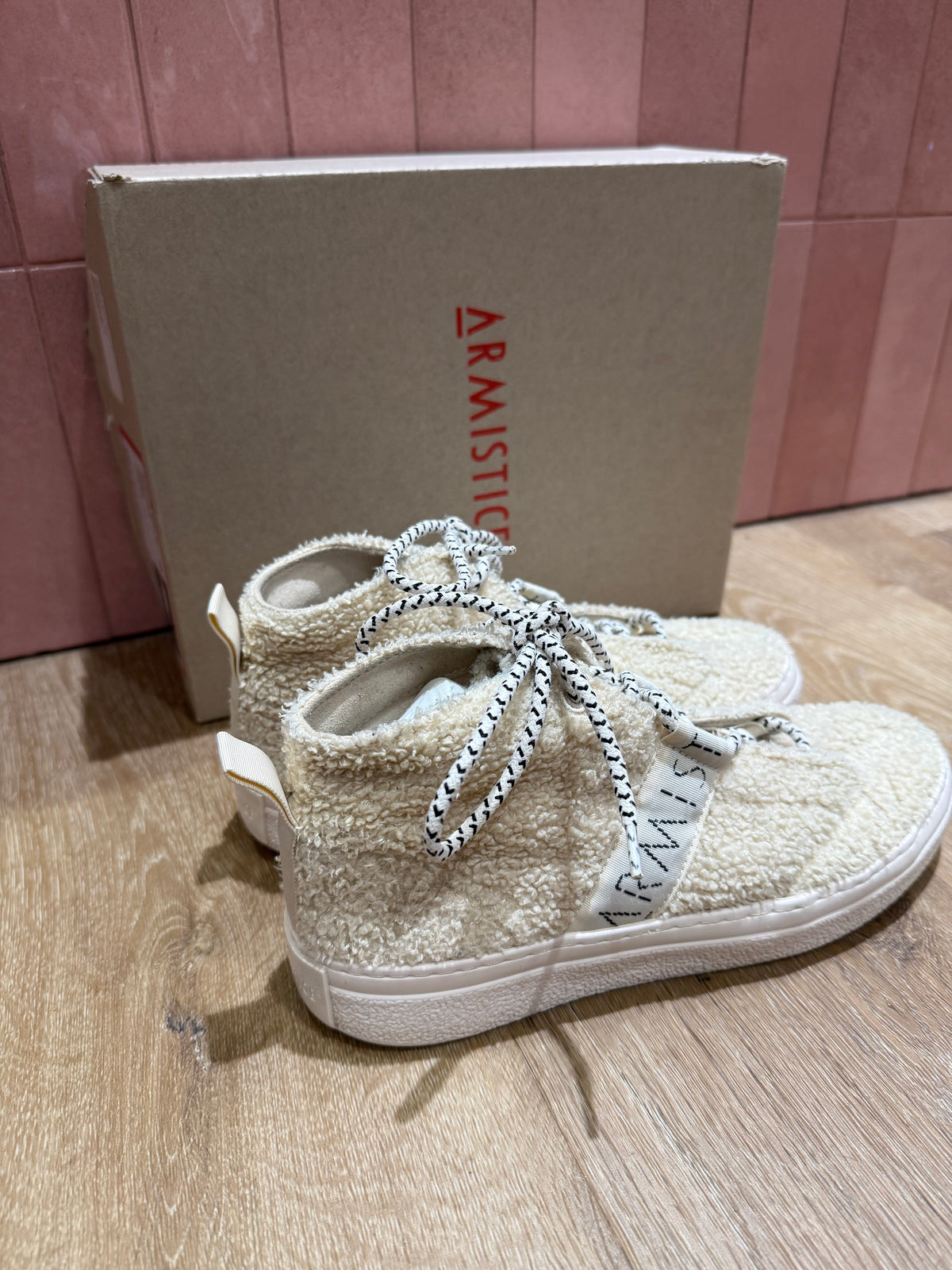 Baskets Armistice beige T.39