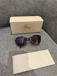 Lunettes de soleil Burberry