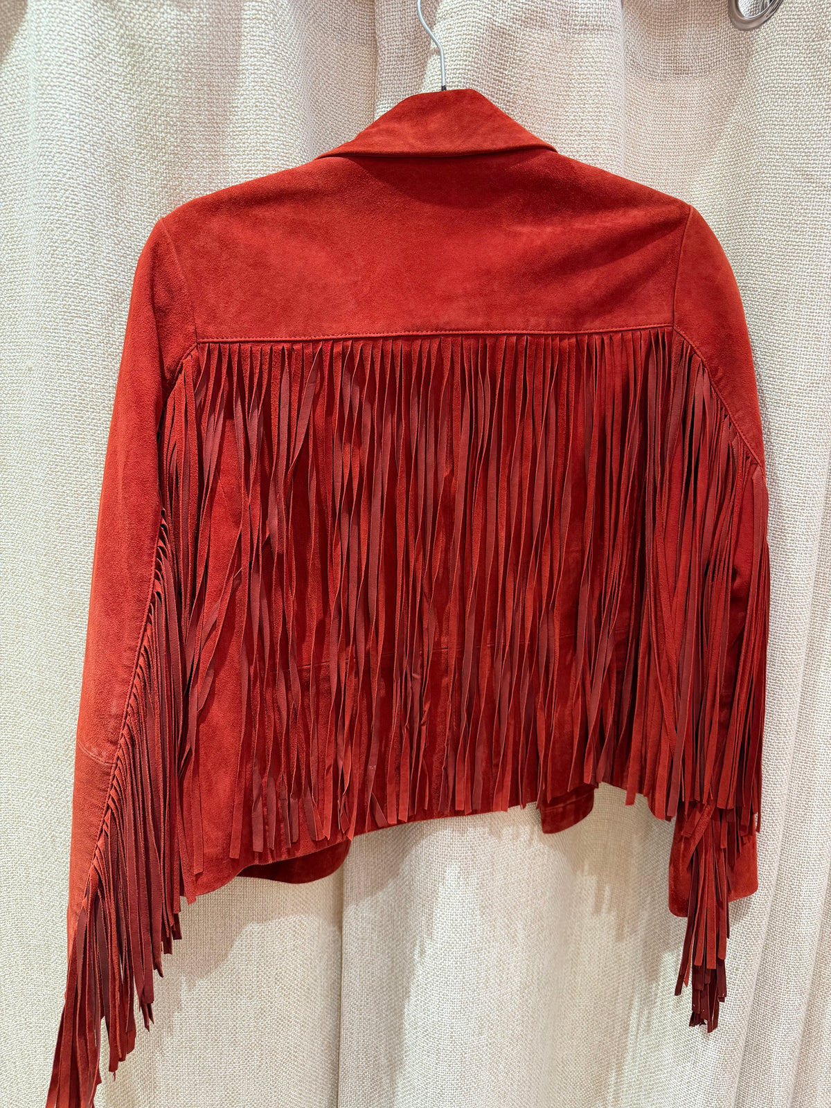 Veste rouge en daim à franges Maje T.36 05/09
