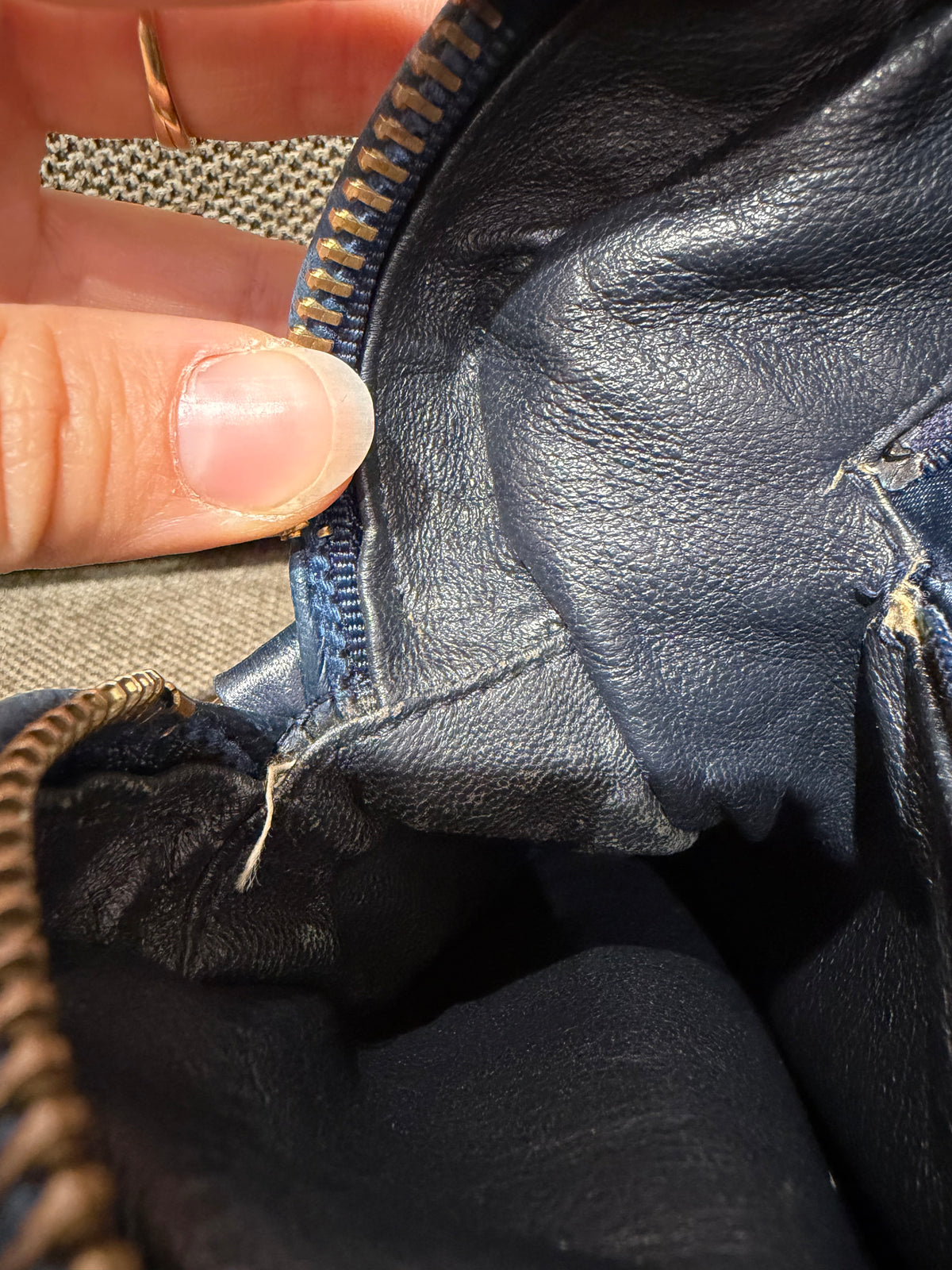 Sac Chanel caméra bleu nuit 23/09