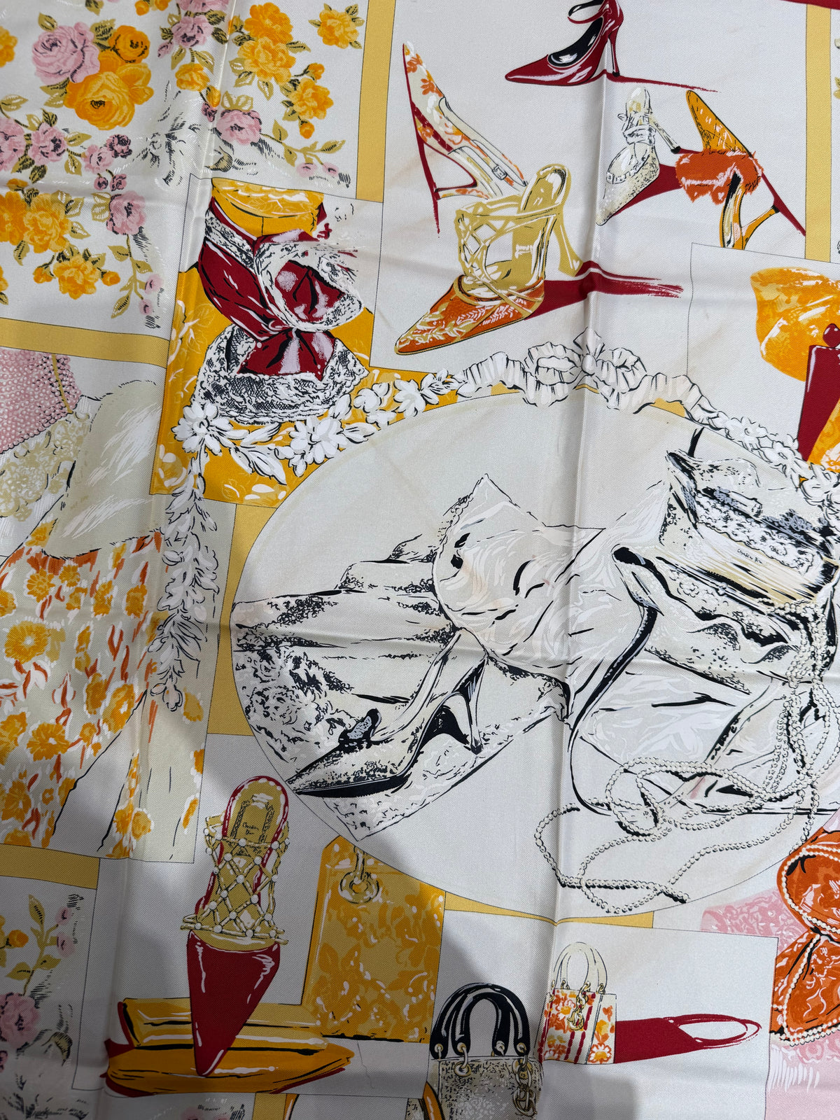 Foulard rose et beige Christian Dior