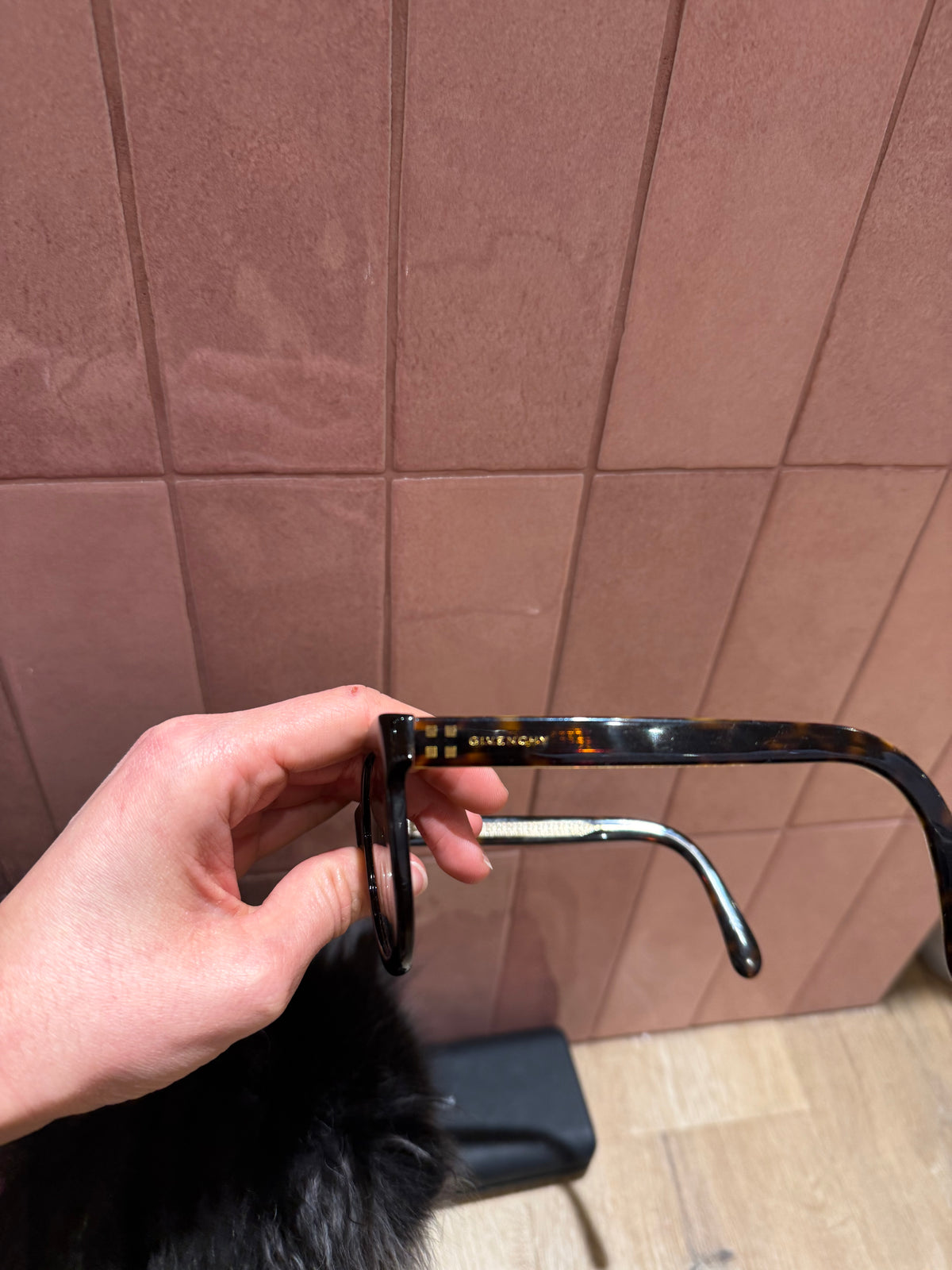 Lunette de soleil givenchy